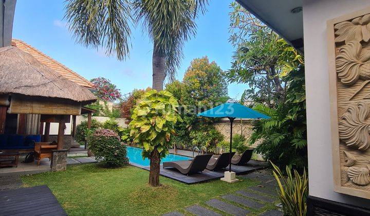 3 Bedroom Villa Walking Distance To Seminyak Beach 2