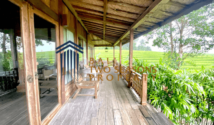 Joglo Villas At Magnificent View, Tabanan. 11