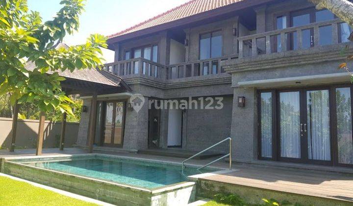 6 Bedrooms Villa At The Convenient Of Expat Neighbourhood Pering Gianyar,bali Indonesia 1