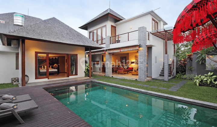 Magnificent Villa With Stunning View Canggu. 2