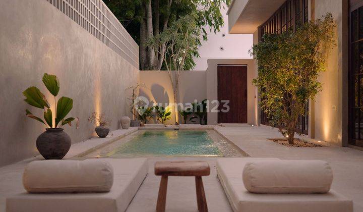 Magnificent 1 bedroom Designer Villa For Sale 1