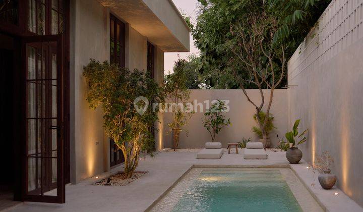 Magnificent 1 bedroom Designer Villa For Sale 2