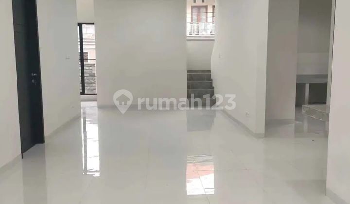 Brand New 2-Storey Minimalist House For Sale In Sekar Tunjung, Gatot Subroto Timur 2