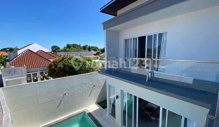 Villa For Sale In One Gate Sistem Complex At Kerobokan Close To Canggu