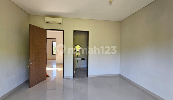 Cozy House for Sale at NewLand Jimbaran 2