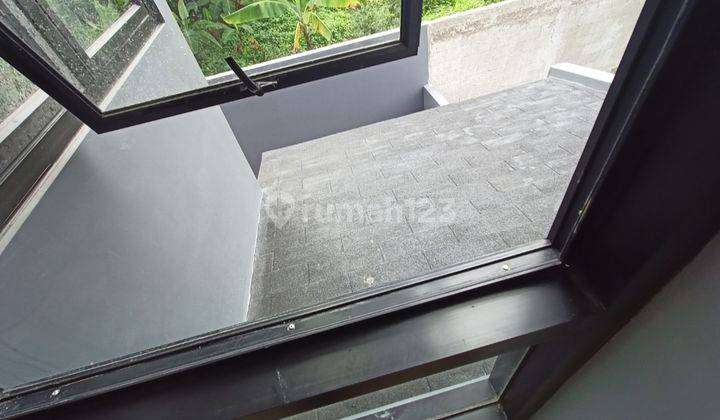 Rumah harga murah kota cibinong SHM 2 Lantai 10