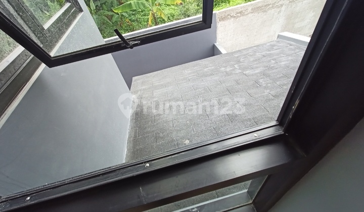 Hunian bernuansa asri di kota cibinong bogor 2 Lantai SHM 10