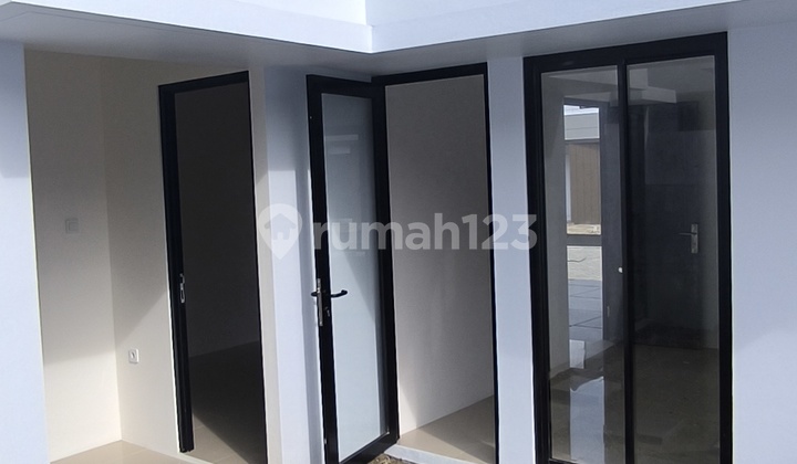 Rumah Cantik Deket Jakarta 2