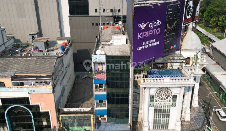 Gedung Menteng 6 Lantai Kost Restoran Dekat Tol Dalam Kota 1