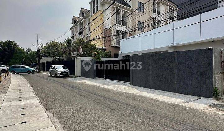 Rumah Mampang Pancoran Ada Kost 17 Kamar Dekat Jalan Raya Halte 2