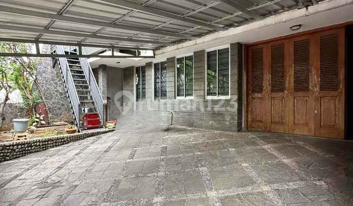 RADIO IN LAND CALCULATION HOUSE, SUITABLE FOR RESIDENCE, BOARDING & BUSINESS NEAR BLOK M & PONDOK INDAH