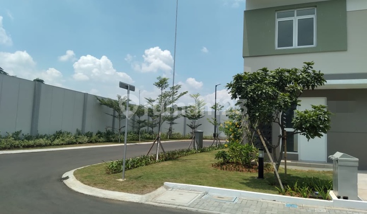 Rumah Hoek Summarecon Bandung Cluster Dayana  
