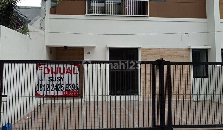 Rumah Baru Kembar Sayap Mohammad Toha Bkr, Lebar Muka 8 Meter 1