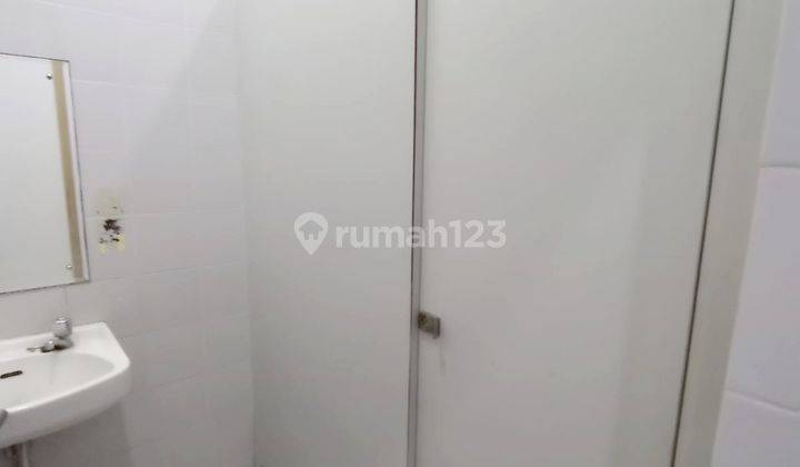 Ruang Usaha Sayap Asia Afrika ,lebar Muka 19 Meter