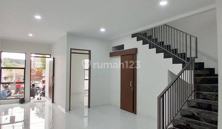 Rumah Baru 2 Lantai di Mekar Wangi, Bandung  2