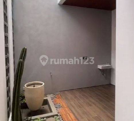 Breathable House Rumah Baru Batununggal ,lokasi Depan 2