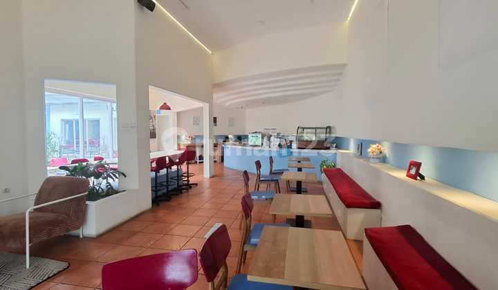 Riau Side Business Space