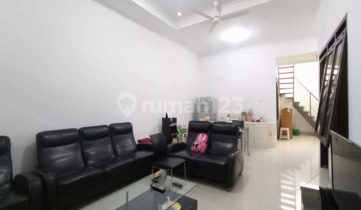 Ready-to-Occupy House in Mekar Wangi 2