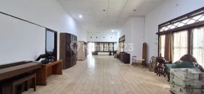 Mainroad Dago House can be used for Business