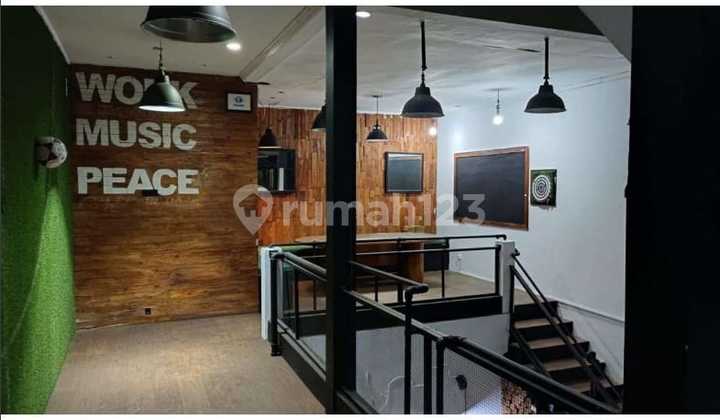 Murah....Ruang Usaha Mainroad BKR Pelajar Pejuang, Parkiran Luas