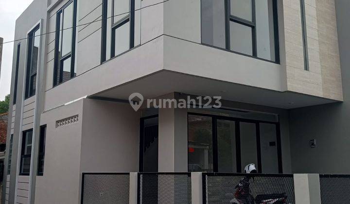 Rumah Baru Hook Sayap Peta Dekat Mekar Wangi 1