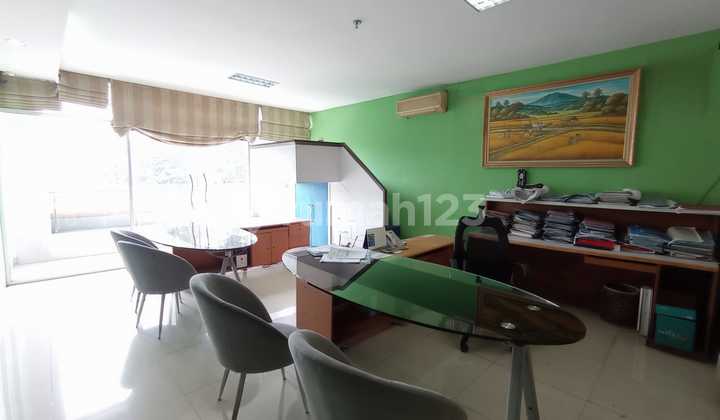 Ruang Usaha Moch Toha, Parkiran Luas, Cocok Untuk Kantor/Bank/Usaha