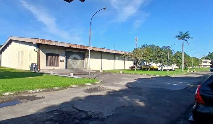 Soekarno Hatta Warehouse, Gedebage, 40 FT Container, Office Available. Soekarno Hatta Warehouse, Gedebage, 40 FT Container, Office Available.