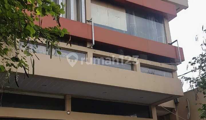 Ruko Terawat Mainroad Moch Toha, Lokasi Strategis Untuk Usaha 1
