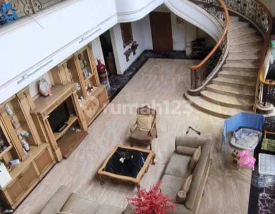 Rumah Lux di Batununggal Sayap Buah Batu Rumah Lux di Batununggal Sayap Buah Batu