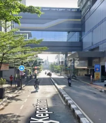 Mainroad Business Space Kepatihan Near King's Shopping Centre