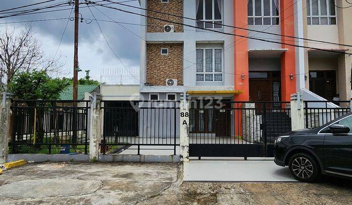 Rumah Sewa Siap Pakai Furnished Jl Sulawesi 1