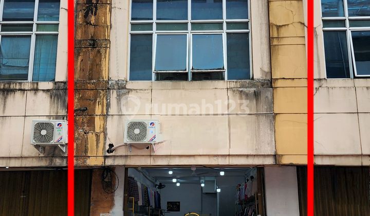 Ruko Ayani Mall is suitable for investment, immediate rental income. 1