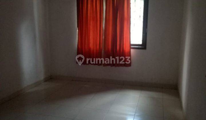 Rumah Pojok Di Palm Hills 2