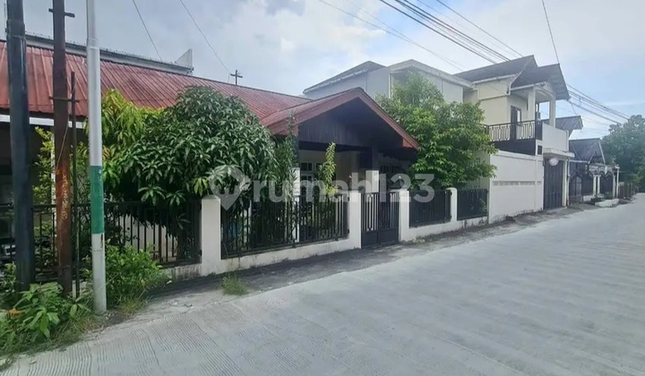 Rumah Terawat di Inpres 2