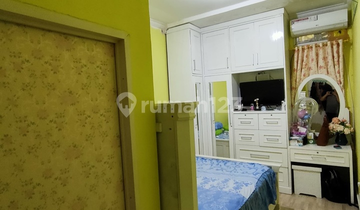 Rumah Cantik di Borneo Paradiso 2