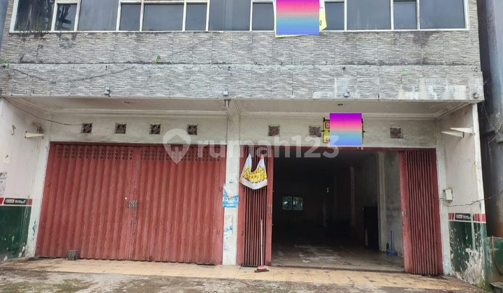 Roadside Shop House 2