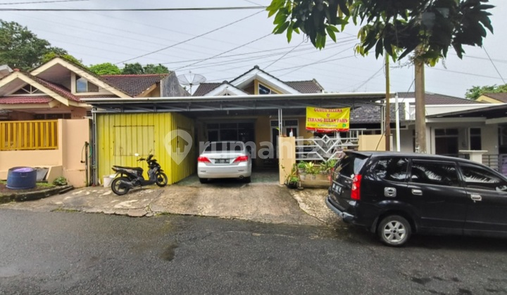 Strategic House in Arizona Balikpapan Baru