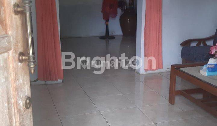 RUMAH DENGAN LUAS 500m² 2