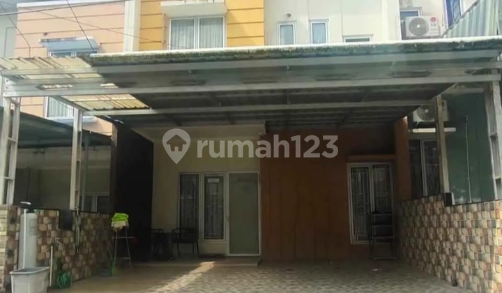 Beautiful Move-in Ready House in Regency Beautiful Move-in Ready House in Regency