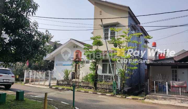 Rumah Nyaman 1.5 Lantai Komplek Arcamanik Bandung! Rumah Nyaman 1.5 Lantai Komplek Arcamanik Bandung!