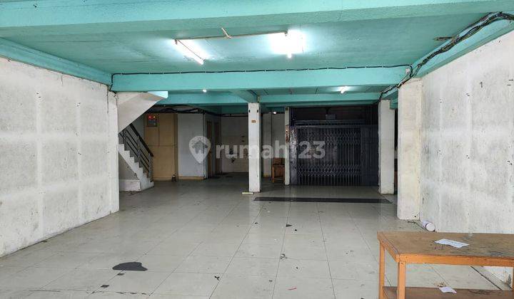 STRATEGIS! BENTUK NGANTONG RUKO 4 LANTAI DI MAINROAD SUDIRMAN, BANDUNG! 2