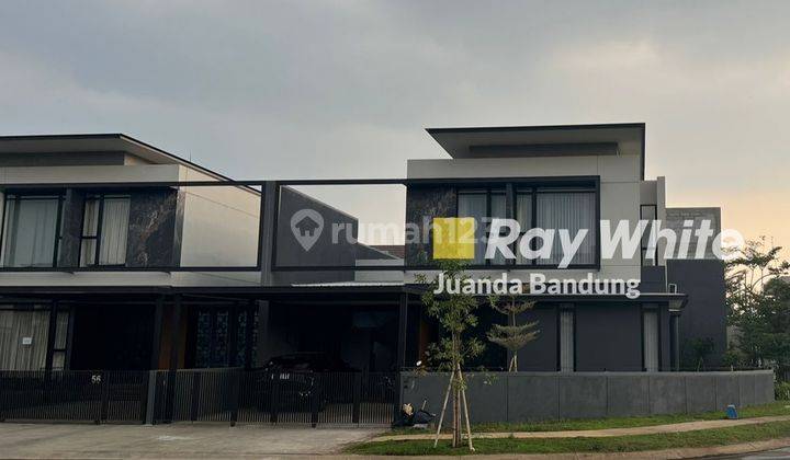 Langka! Bagus! Rumah 2 Lantai Nayapati Residence, Kota Baru Parahyangan! 1