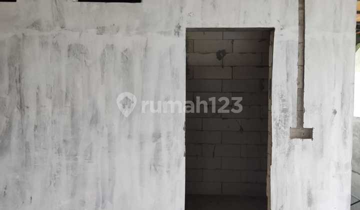 Strategic! Spacious Shop House on Ciumbuleuit Wing, Bandung! 2