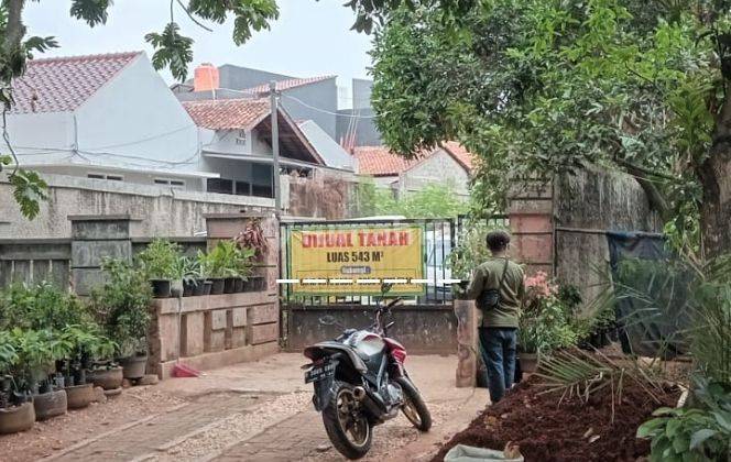 Tanah Murah Strategis Cipedak Jagakarsa SHM (bentuk tanah mengantung) 1