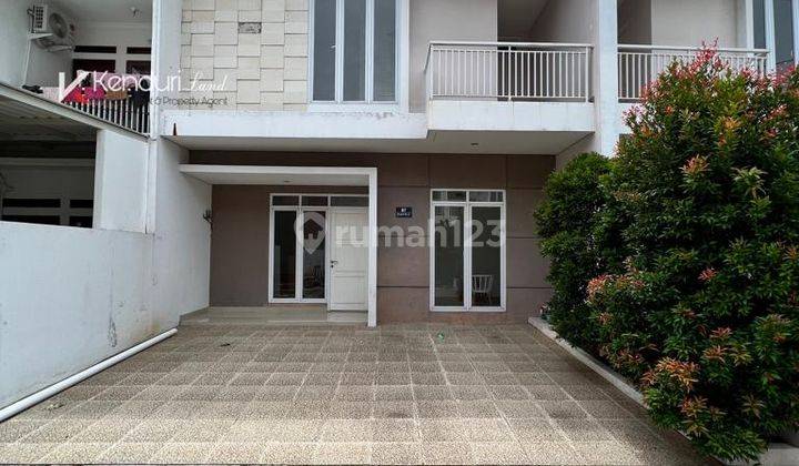 Rumah Minimalis Modern Dalam Townhose Tepi Jalan Itama 1