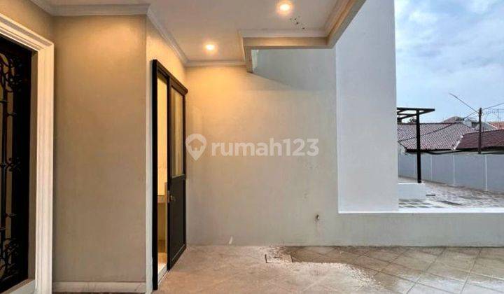 Rumah Cantik Lenteng Agung Strategis Dekat Stasiun KRL 2