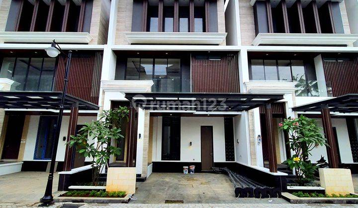 Townhouse Eksclusive Cilandak Dekat Akses Tol Tb Simatupang 2