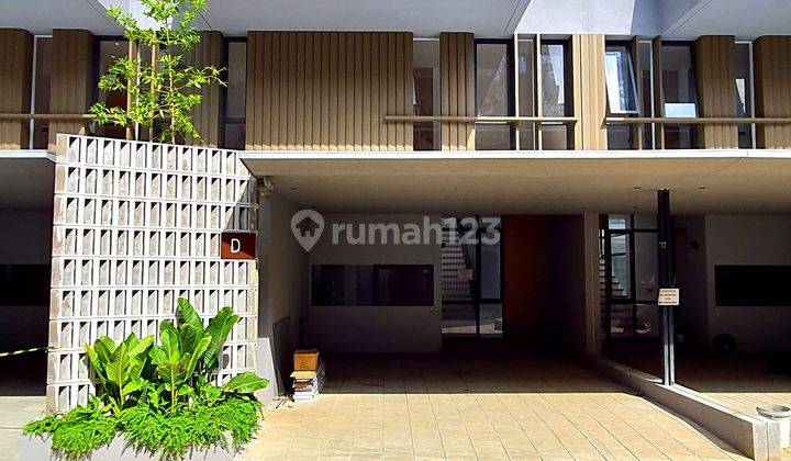 Cilandak Townhouse Eksclusive Dekat Jalan Utama 2