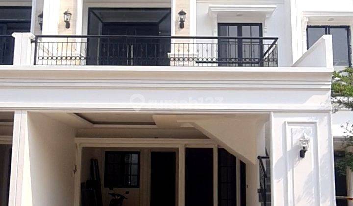 Rumah Cantik Dalam Townhouse Premium Dekat Mega Kuningan 1