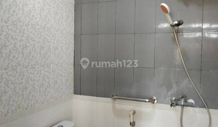 Mulyosari Mas Disewakan Dekat Jalan Raya Mulyosari .Surabaya . 15